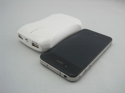 【深圳弼雷充科技供應(yīng)優(yōu)質(zhì)的各款智能手機移動電源 充電寶】價格,廠家,圖片,應(yīng)急電源/EPS,深圳市弼雷充科技-